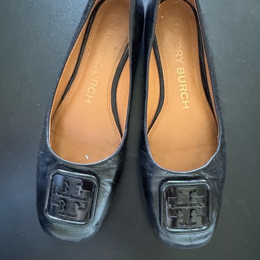 Tory Burch Black Flats with Decorative Buckle